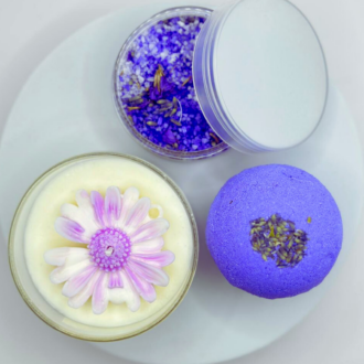 Daisy Bliss Self-Care Set